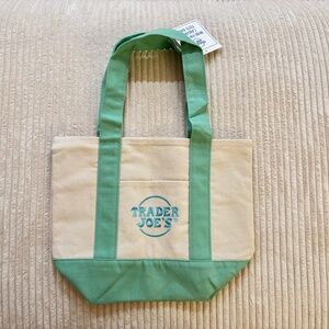 Trader Joe’s Mini Tote Bag Spring 2026 Pastel Mint Green Canvas Bag NEW